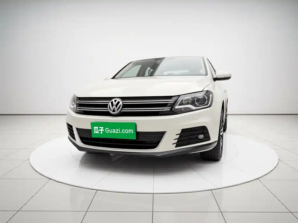 Volkswagen Tiguan 2016 — фото 24