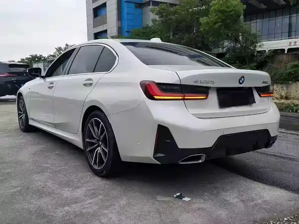 BMW 3 Series 2023