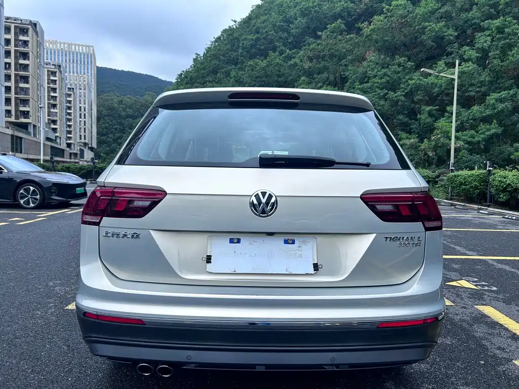 Volkswagen Tiguan L 2019 — фото 30