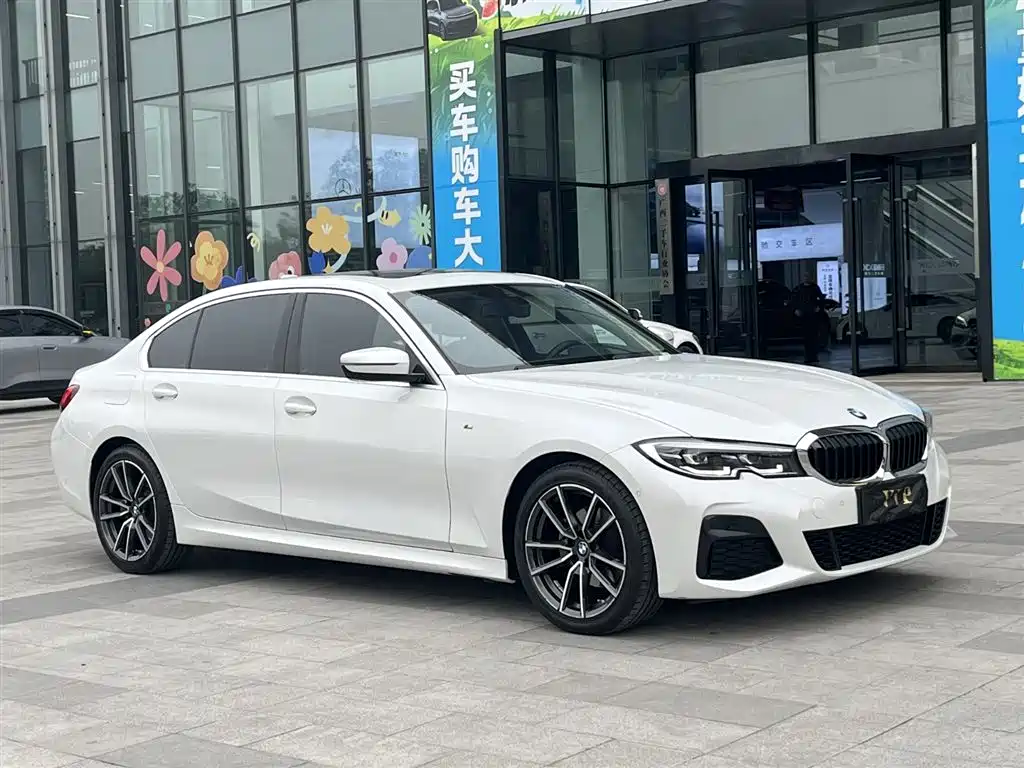 BMW 3 Series 2022