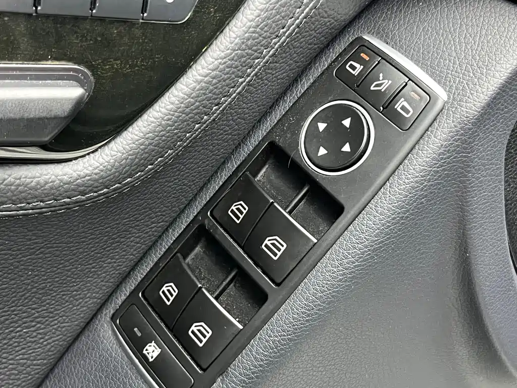 Mercedes-Benz C-Class 2014 — фото 12
