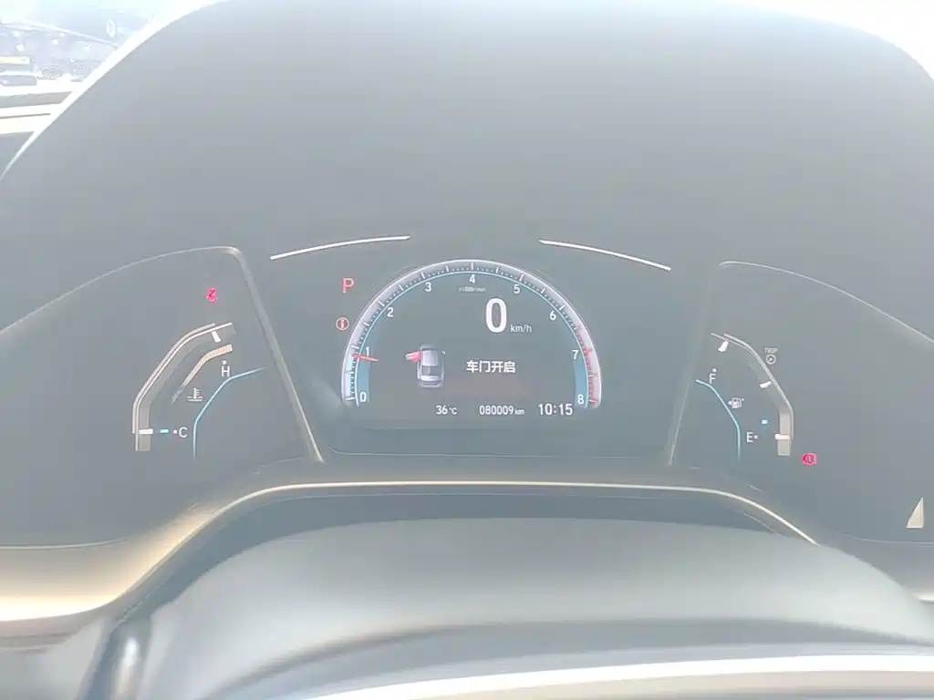 Honda Civic 2018 — фото 12