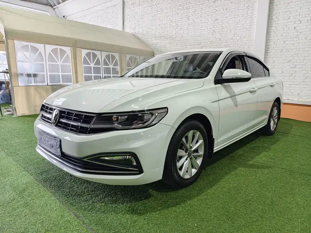 Volkswagen Bora 2022