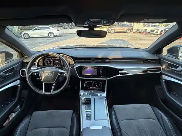 Audi A6L 2021