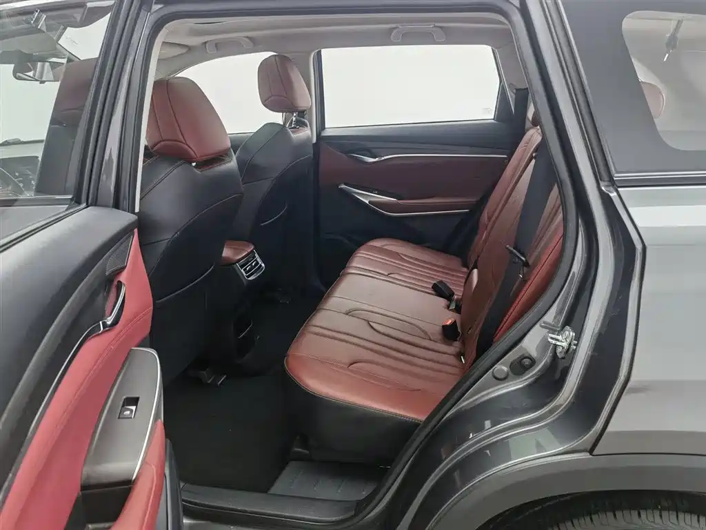 Changan CS75 PLUS 2021 — фото 15