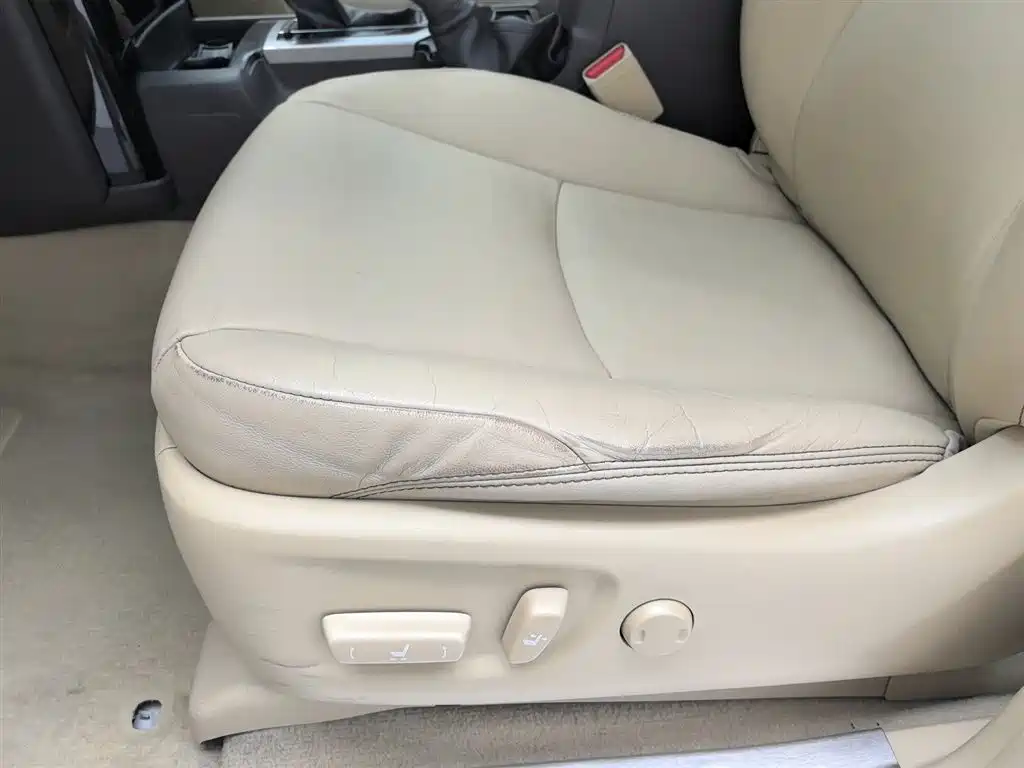 Toyota Prado 2015 — фото 20
