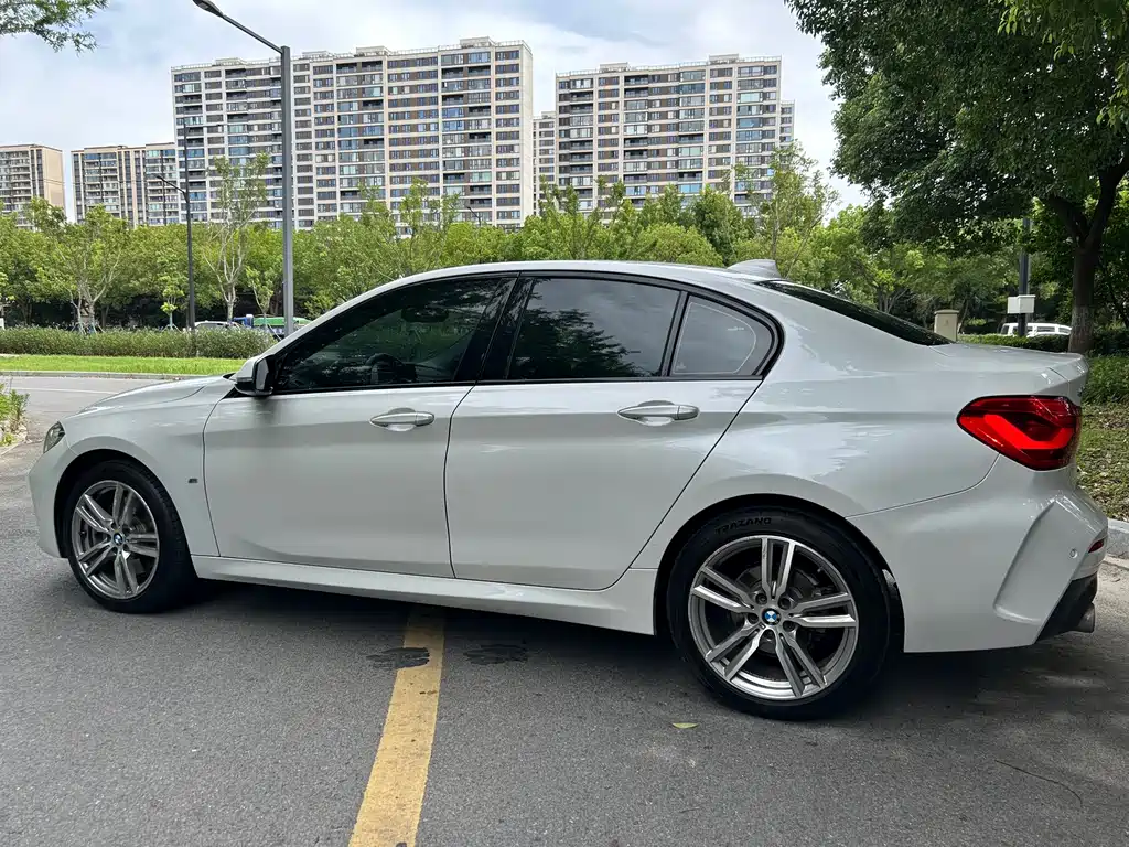 BMW 1 Series 2020