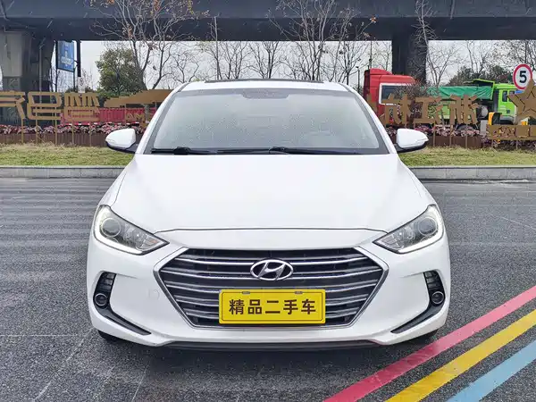Hyundai Celesta 2018