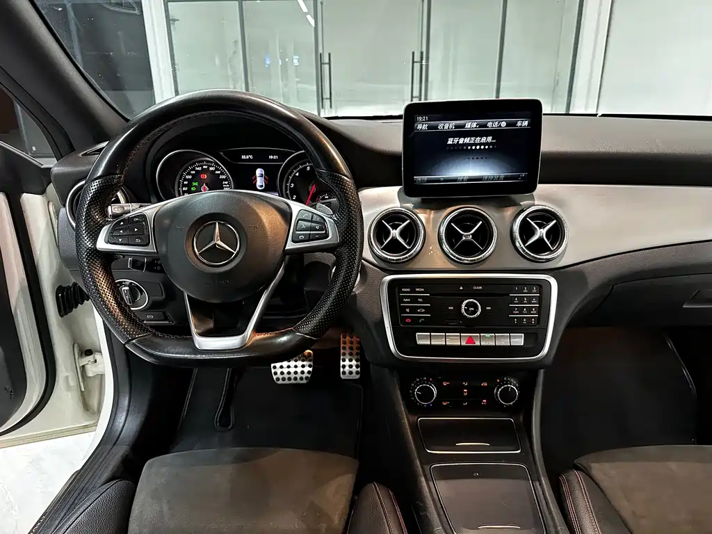 Mercedes-Benz CLA 2017 — фото 10