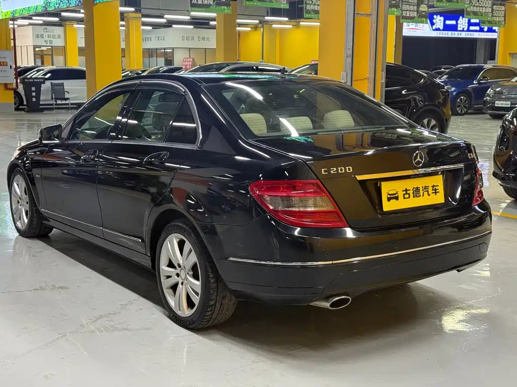 Mercedes-Benz C-Class 2012