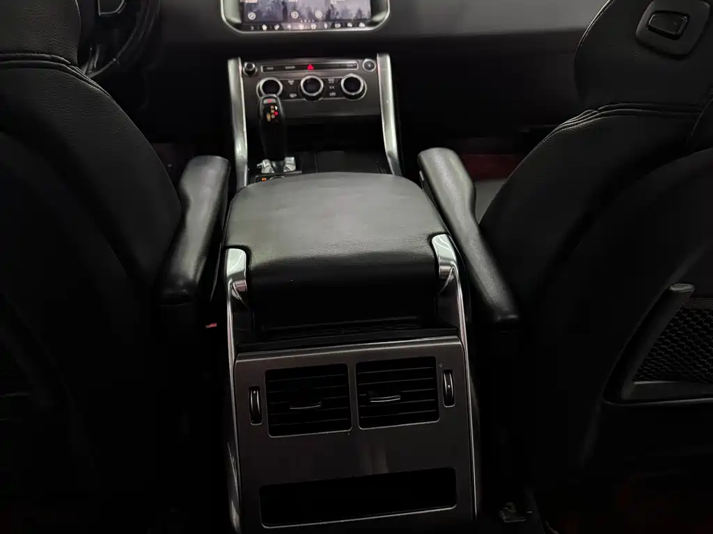 Land Rover Sport 2017 — фото 13