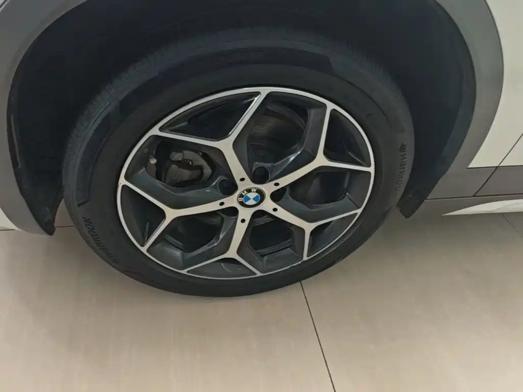 BMW X2 2018 — фото 23
