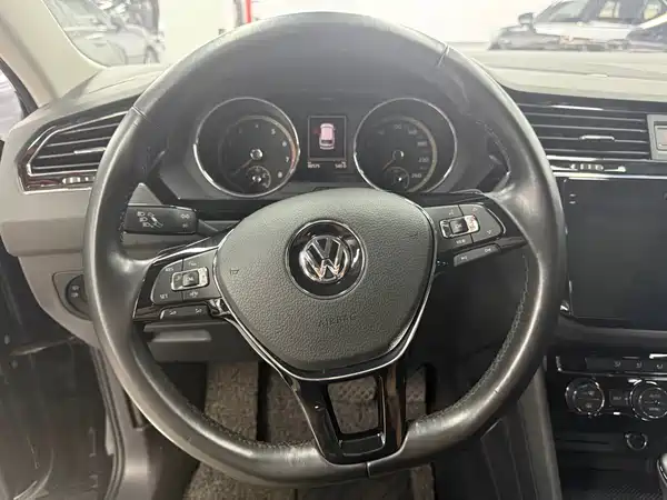 Volkswagen Tiguan L 2020