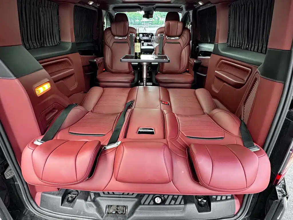 Ford Tourneo 2025 — фото 35