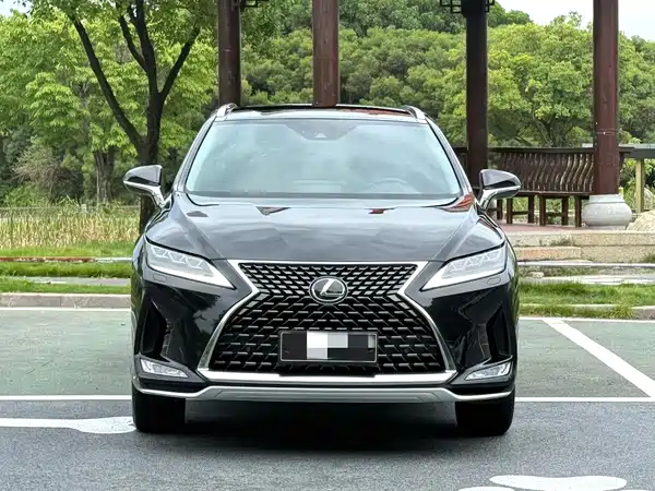 Lexus RX 2022