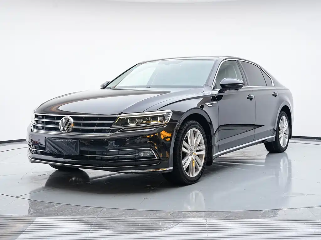 Volkswagen Phideon 2017 — фото 1