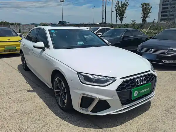 Audi A4L 2020