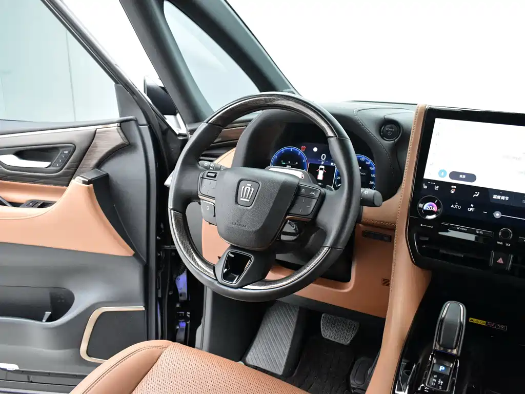 Toyota Vellfire 2024 — фото 15