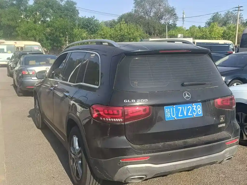 Mercedes-Benz GLB 2021 — фото 4