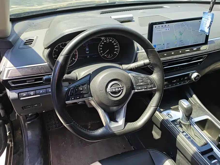 Nissan Teana 2023 — фото 15