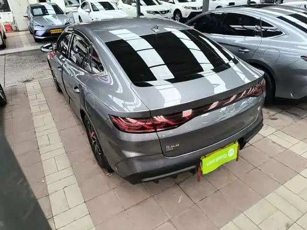 BYD Qin L 2024