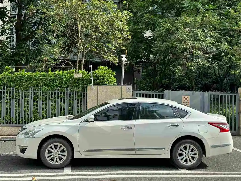 Nissan Teana 2014 — фото 2