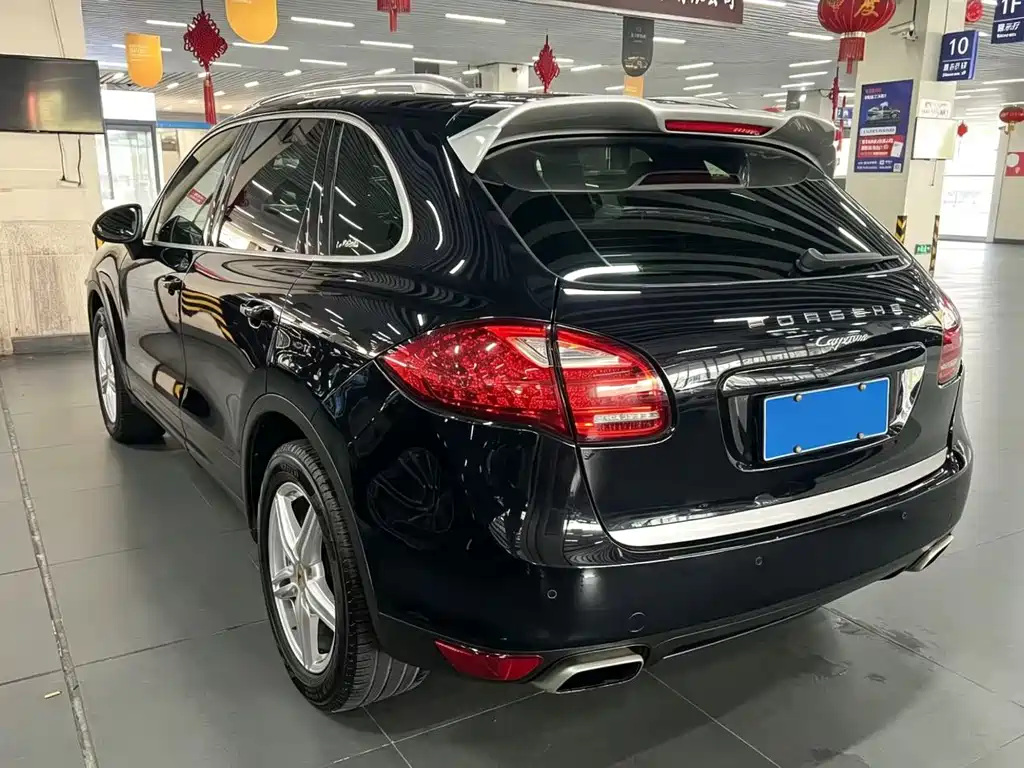 Porsche Cayenne 2014