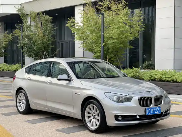 BMW 5 Series GT 2010