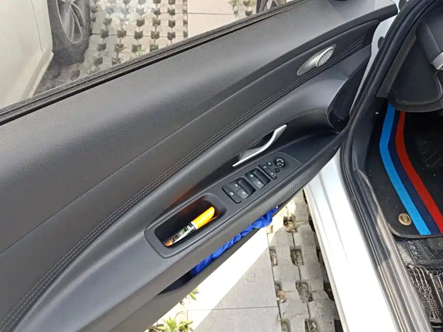 Hyundai Elantra 2021