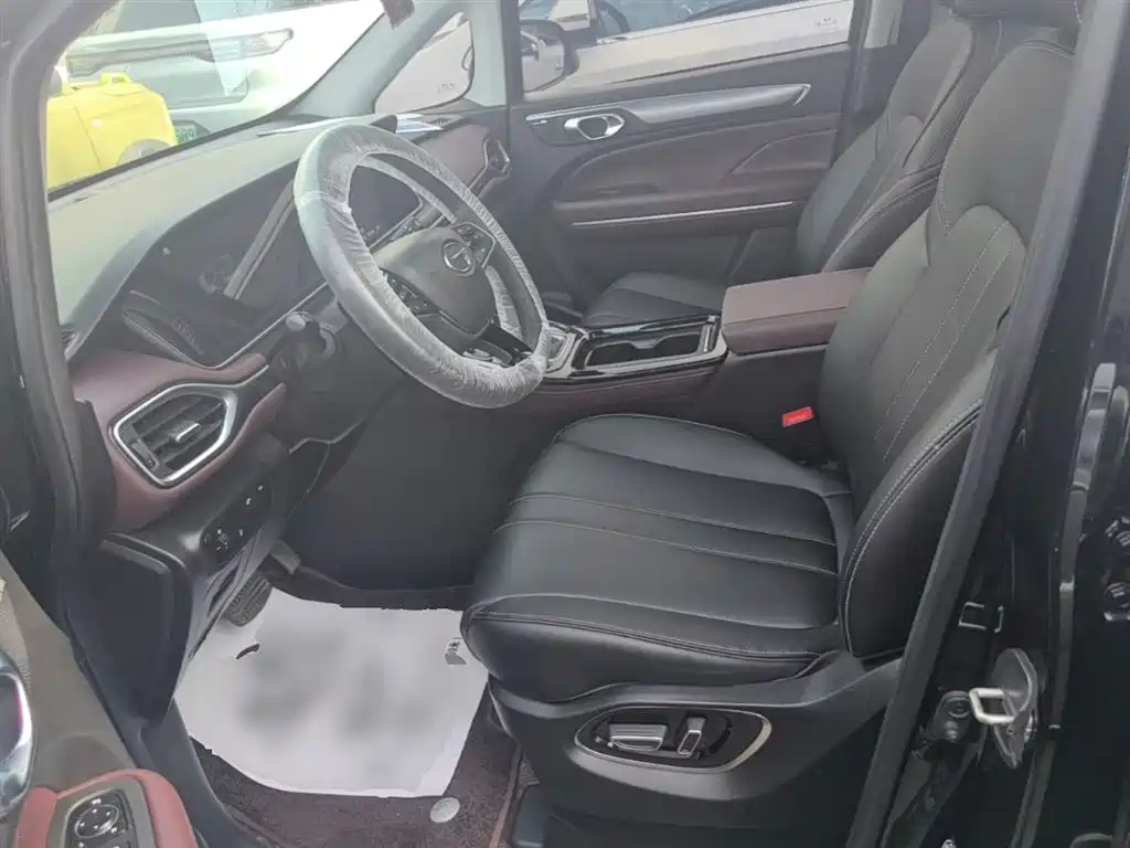 GAC Motor Trumpchi M6 2024 — фото 15