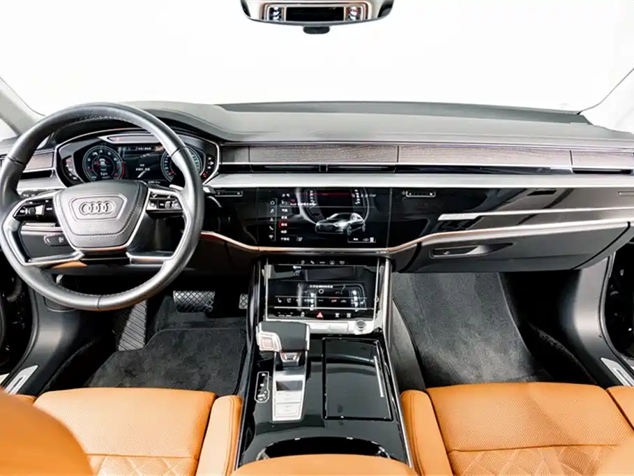 Audi A8 2023 — фото 13