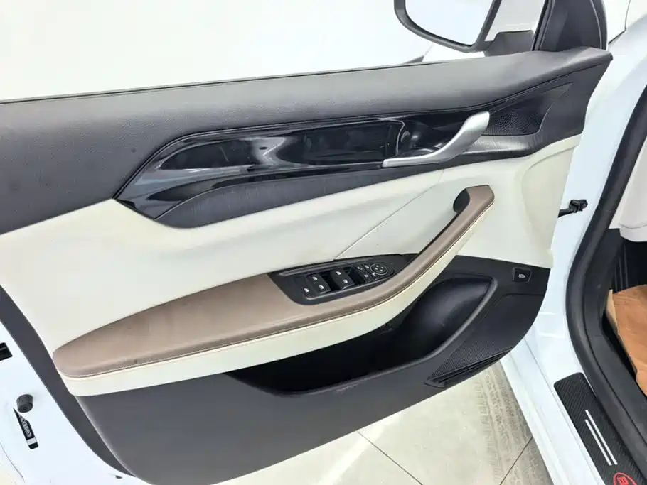 BYD Qin PLUS 2024