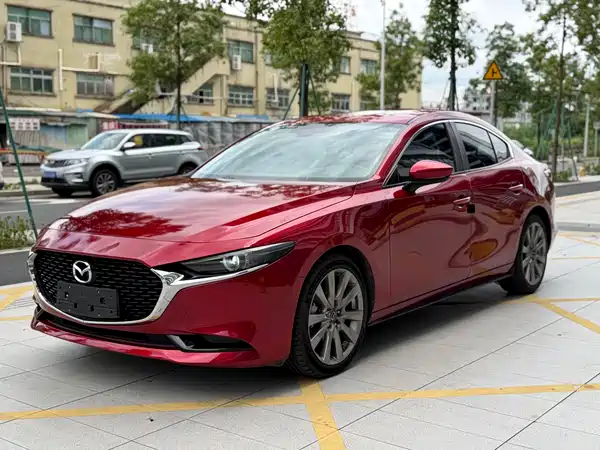 Mazda 3 Axela 2021