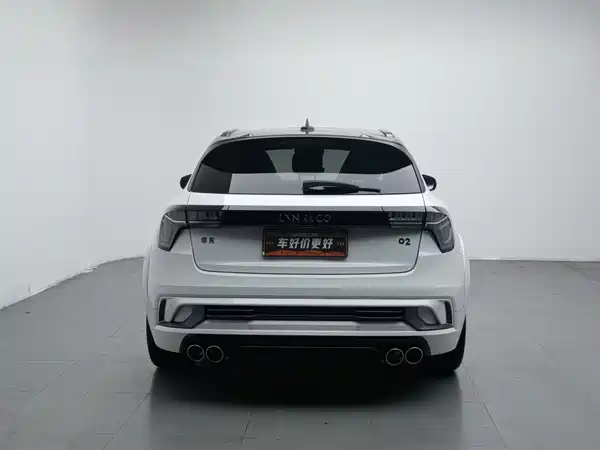 Lynk & Co 02 Hatchback 2022