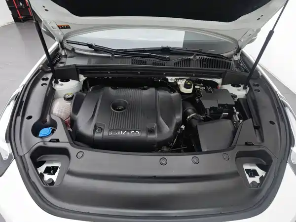 Lynk & Co 02 Hatchback 2022