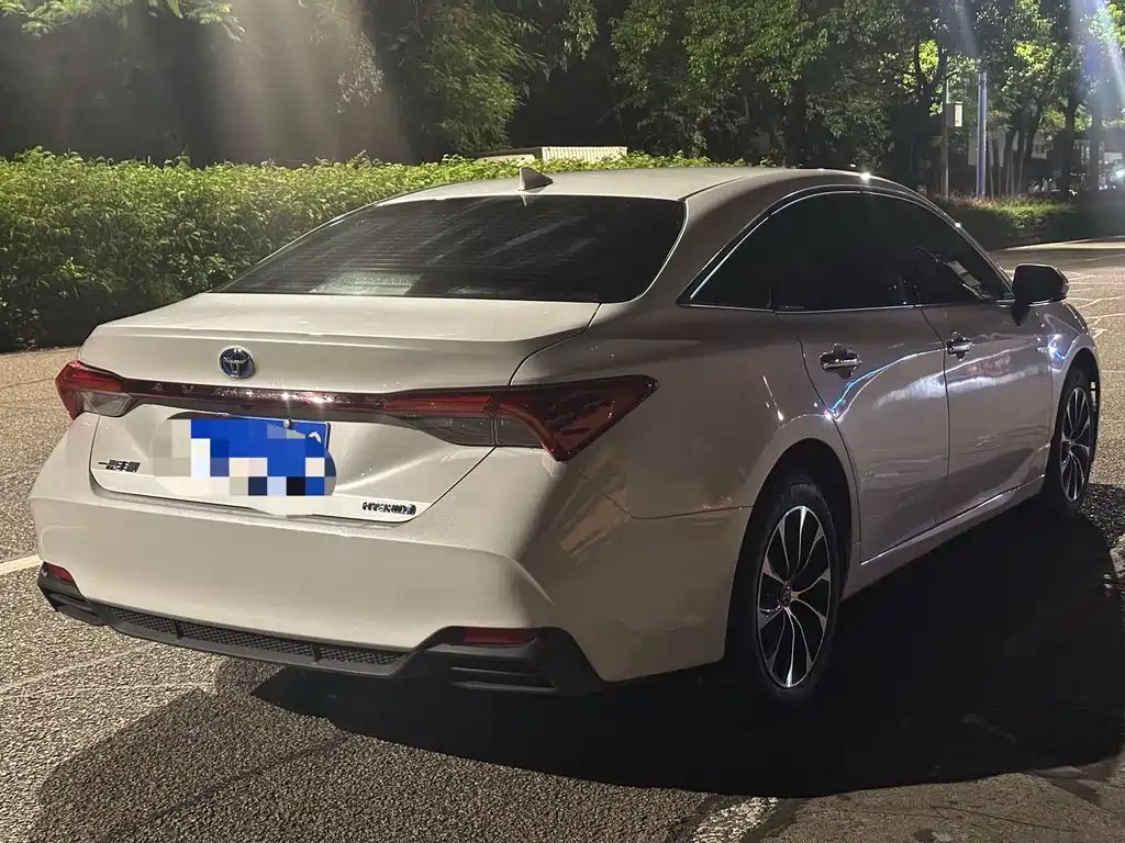 Toyota Avalon 2023