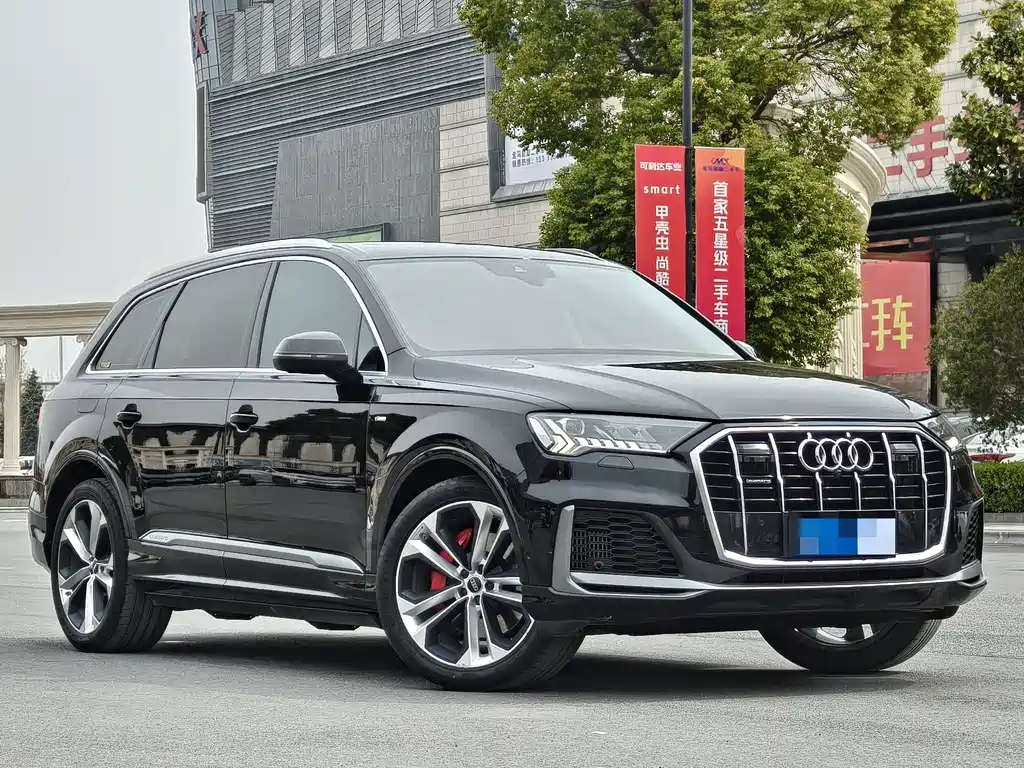 Audi Q7 2020 — фото 3