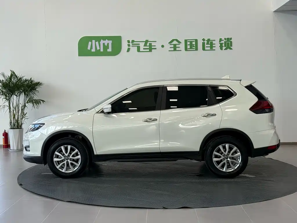 Nissan X-Trail 2023 — фото 2