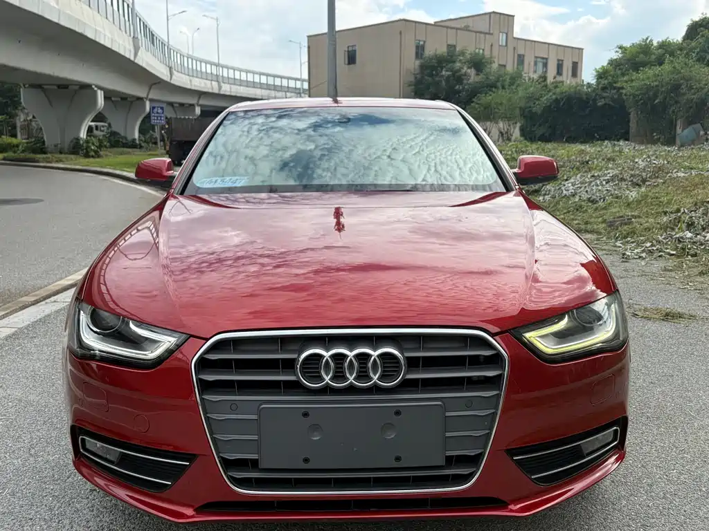 Audi A4L 2013