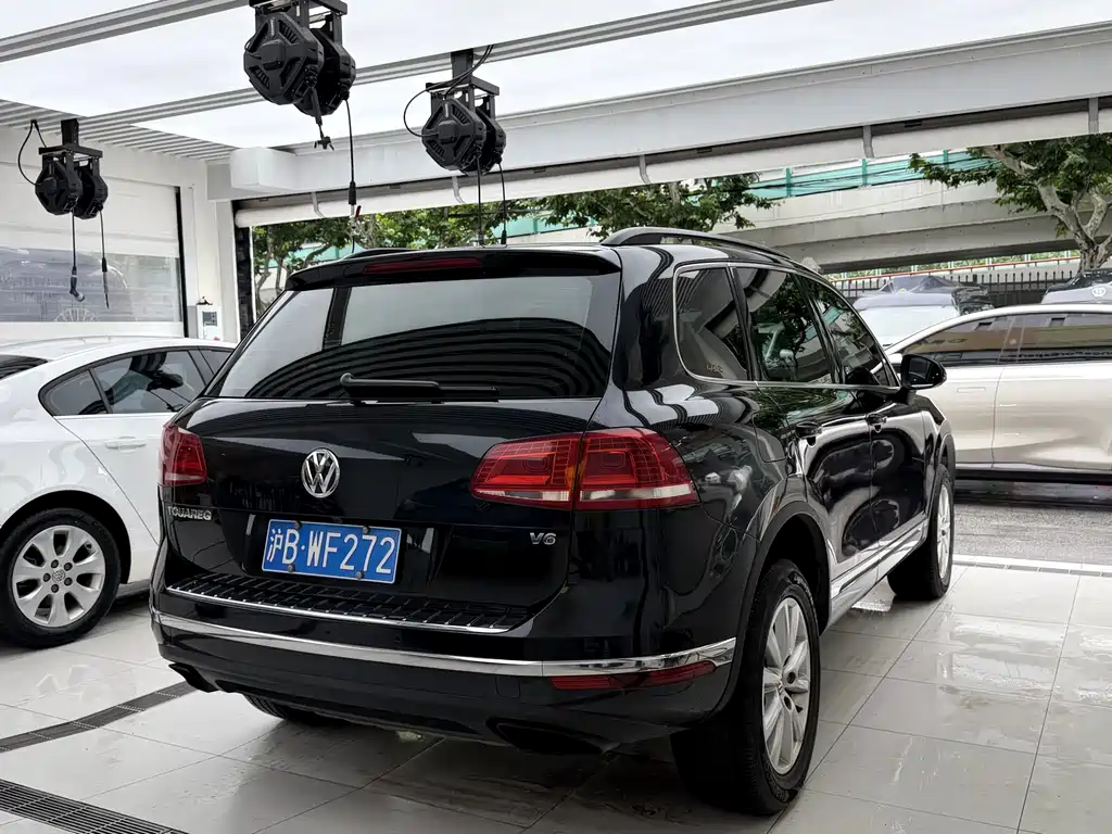 Volkswagen Touareg 2017 — фото 3