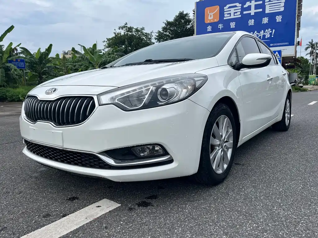 Kia K3 2013