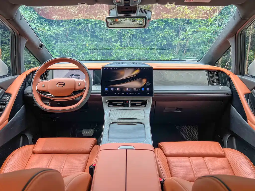 GAC Motor Xiangwang M8 2025 — фото 14