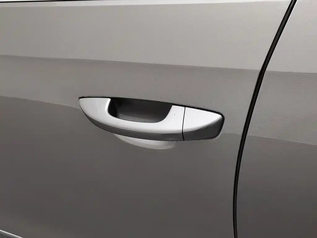 Volkswagen Passat 2014 — фото 18