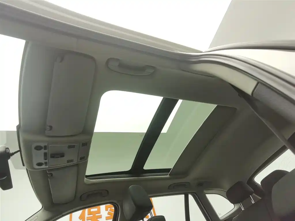 BMW X1 2012 — фото 14