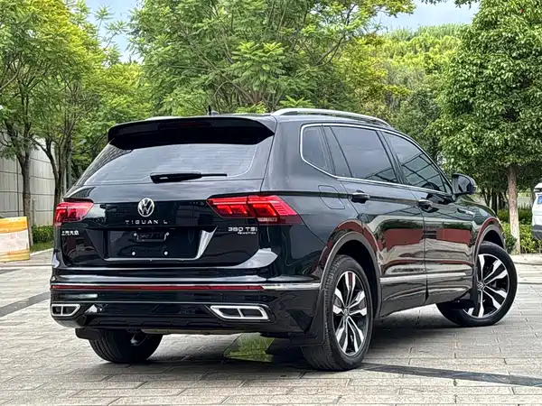 Volkswagen Tiguan L 2022