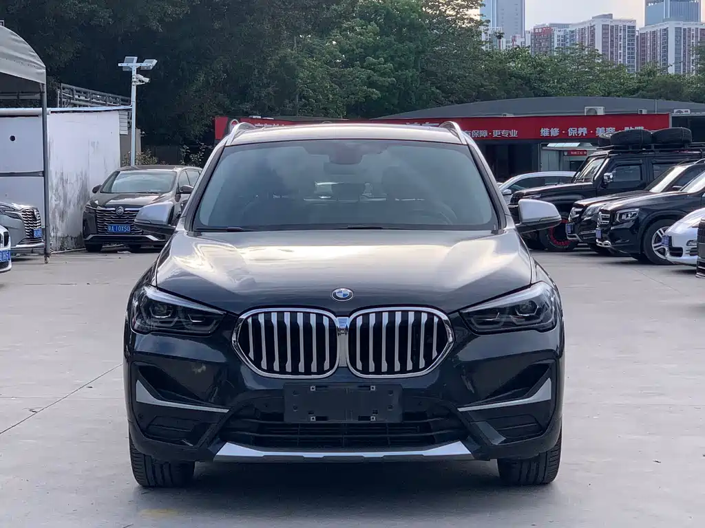 BMW X1 2022 — фото 2