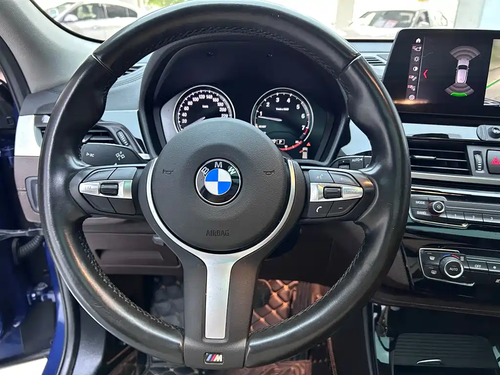 BMW X2 2022 — фото 16