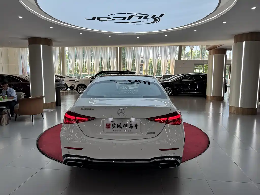 Mercedes-Benz C-Class 2023
