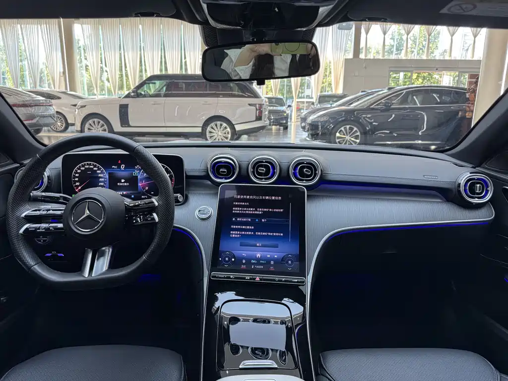 Mercedes-Benz C-Class 2023 — фото 14