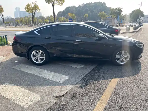 Buick Regal 2019